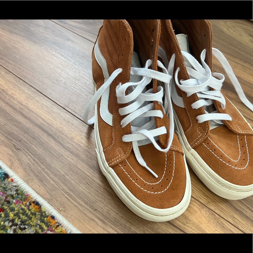 Vans High Top Tan and white size 10